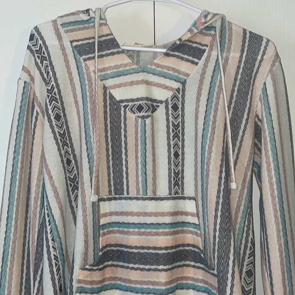 cute and comfy multicolored sweater/top